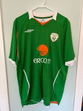 Men’s Large Umbro Ireland Crest Football Soccer Jersey